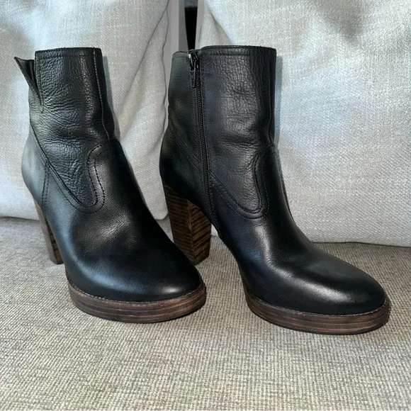 Lucky Brand Black Leather Boots - Picture 4 of 12